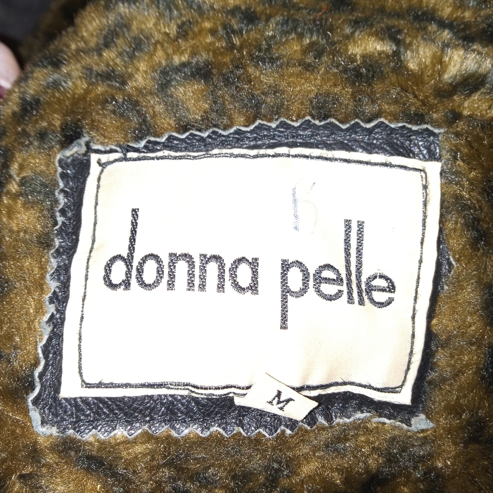 Leather jacket - Picture 13 of 16